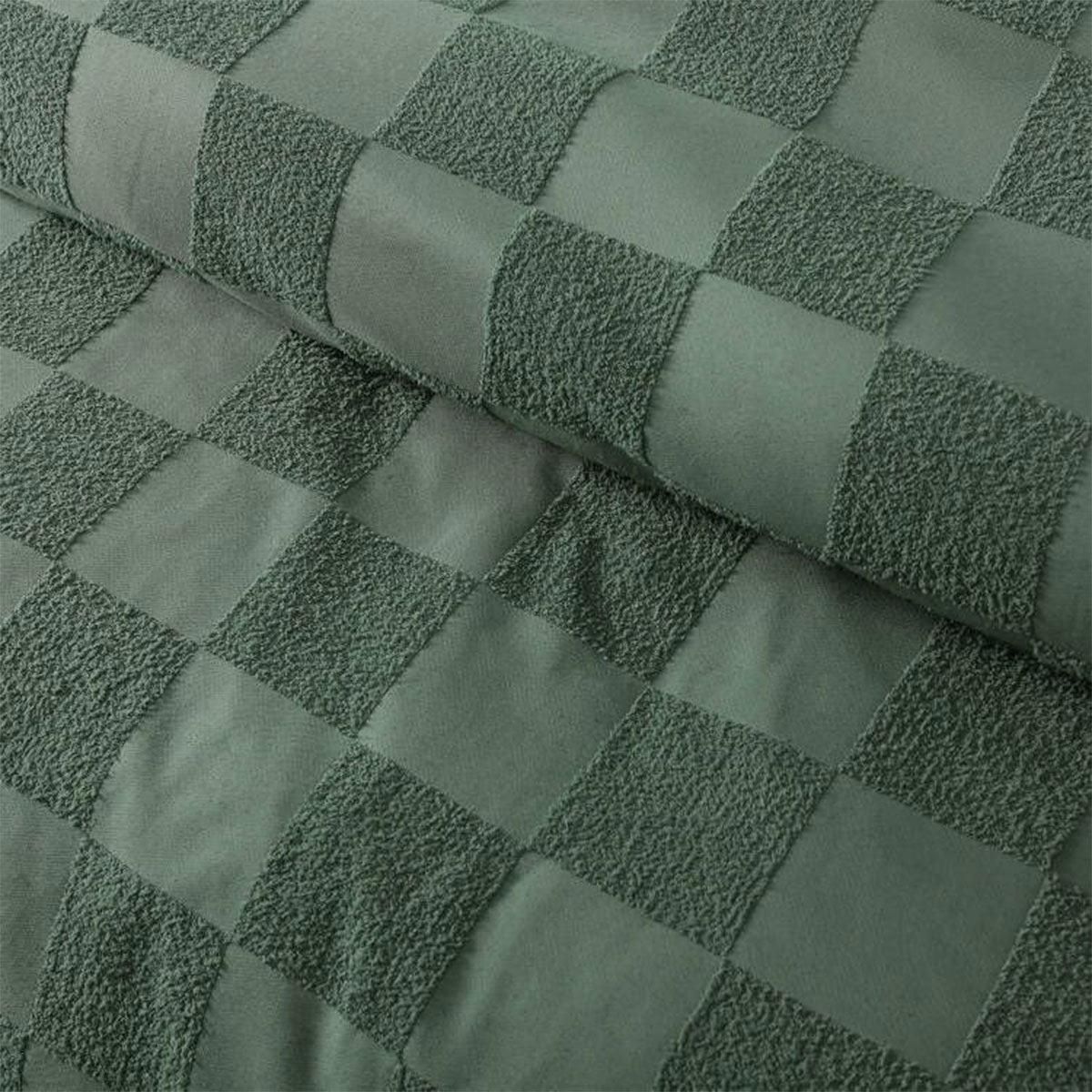 Sea Spray Chenille Quilt Cover Set featuring playful design for kids single beds.