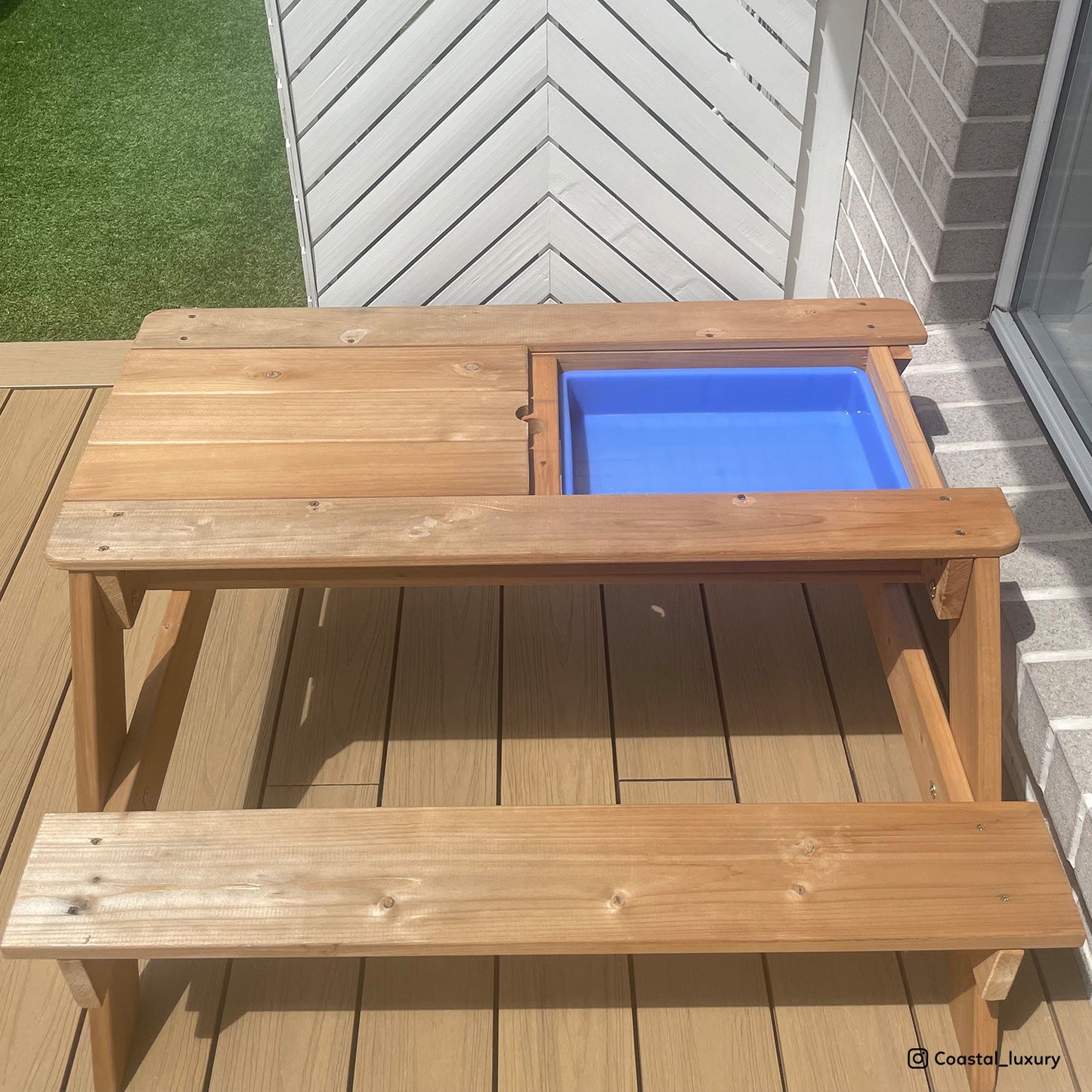 Lifespan Kids Sunrise Sand and Water Table w/ Umbrella - Outdoor play set for kids Lifespan Kids Sunrise Sand and Water Table w/ Umbrella - Outdoor play set for kids