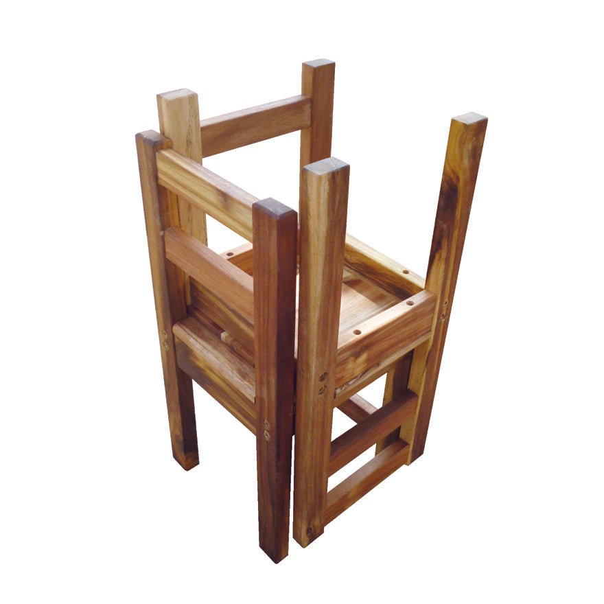 Qtoys Acacia Wood Round Table and Chair Set for Toddlers, ideal for play and meals.