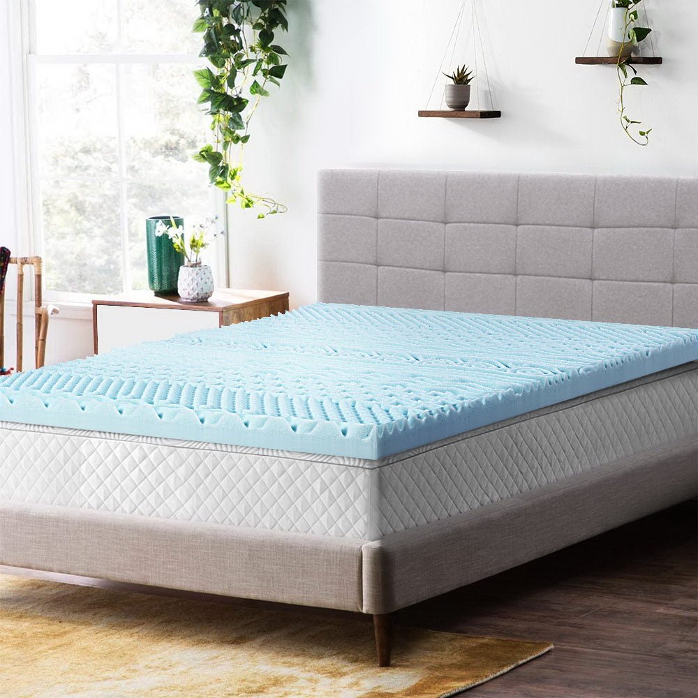 Single Memory Foam Mattress Topper with 11-Zone Support, 8cm thick, ideal for childrens beds.