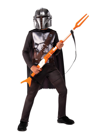 Kids Mandalorian Star Wars costume with cape and mask for imaginative play at home.