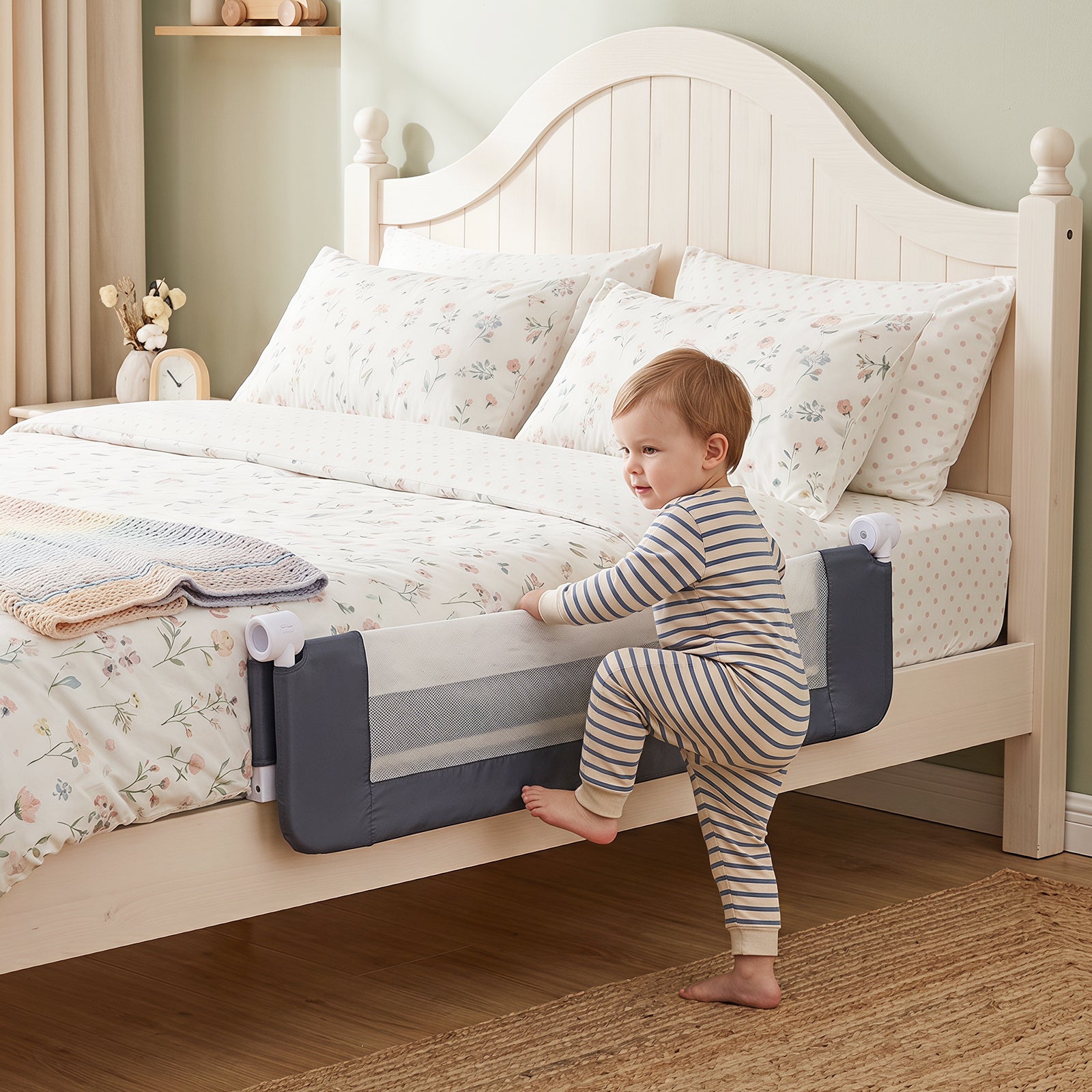 Costway Foldable Bed Rail 120cm Long 50cm Tall for Safety Bed-Grey