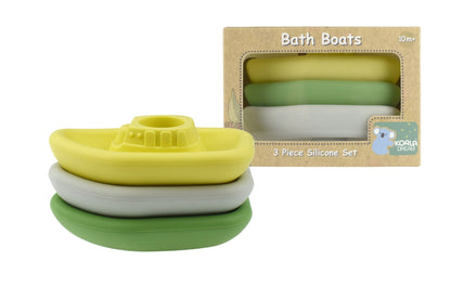 Colorful silicone bath boats set for kids 10m+. Fun and educational water play toys.