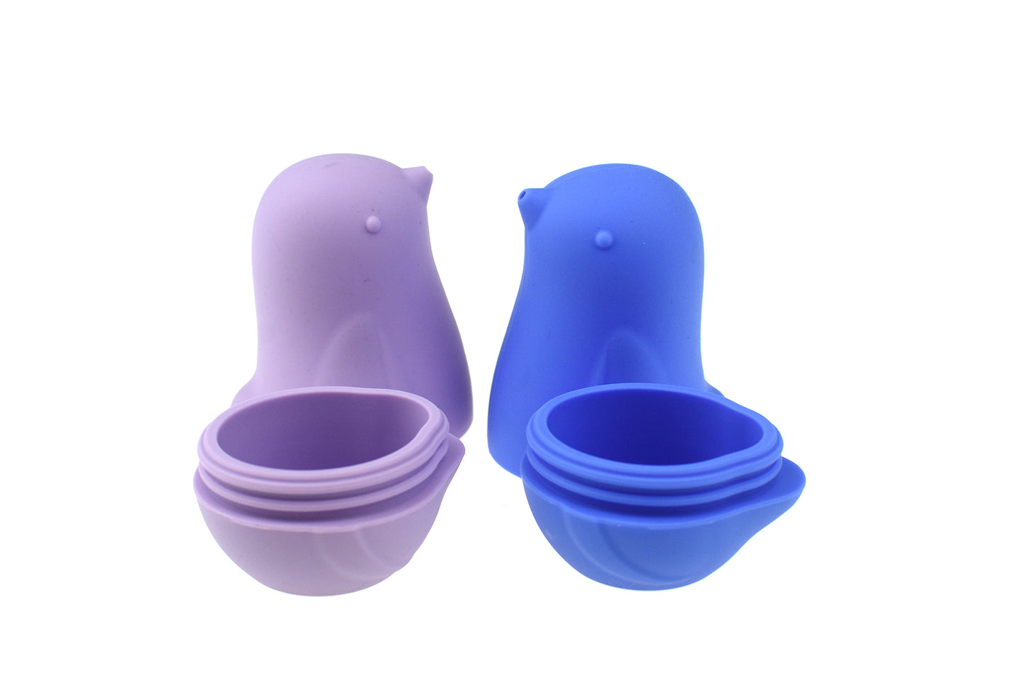 Koala-themed silicone pouring set in purple, ideal for kids bath time fun and creativity.