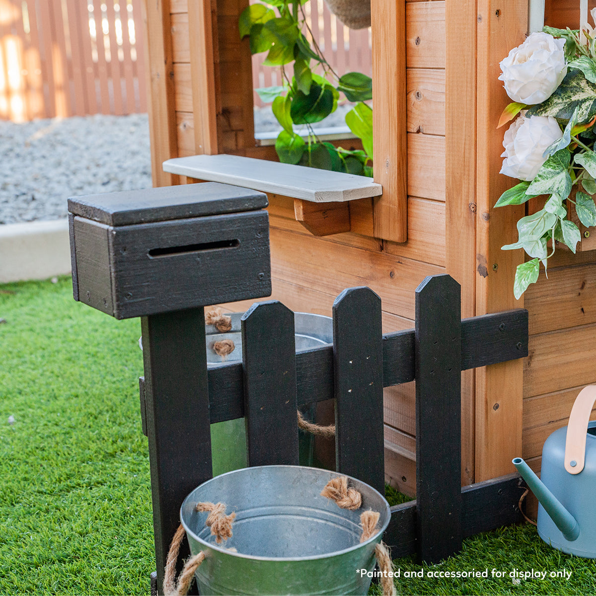 Teddy Cubby House | Natural Timber with Floor & Picket Fence