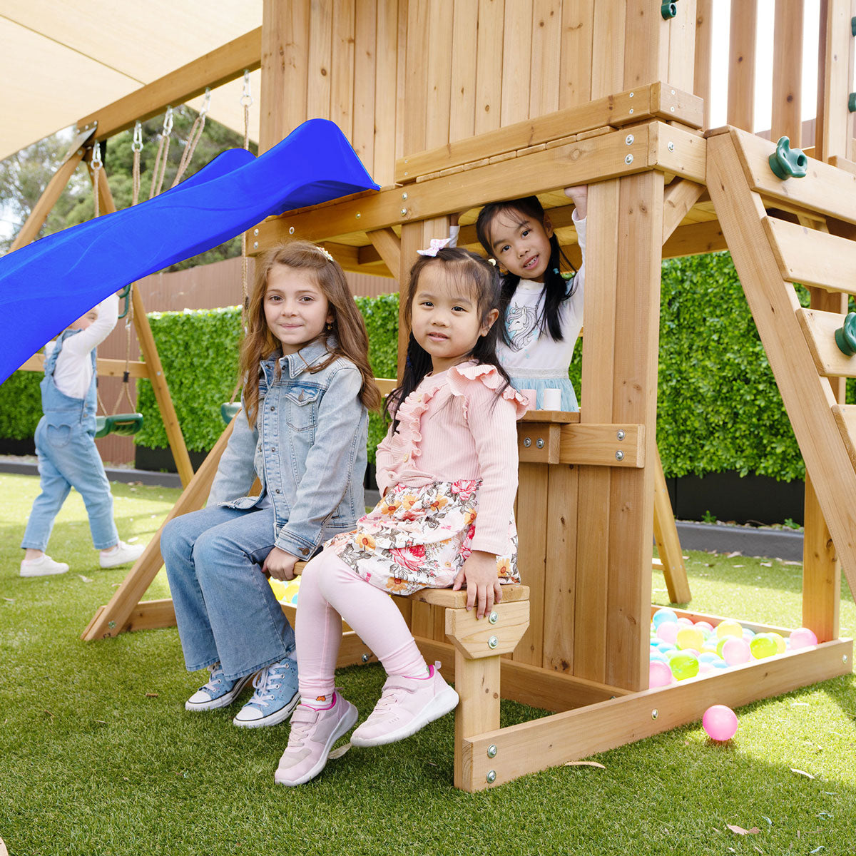 Hideout bench under Lifespan Kids Carindale Play Centre