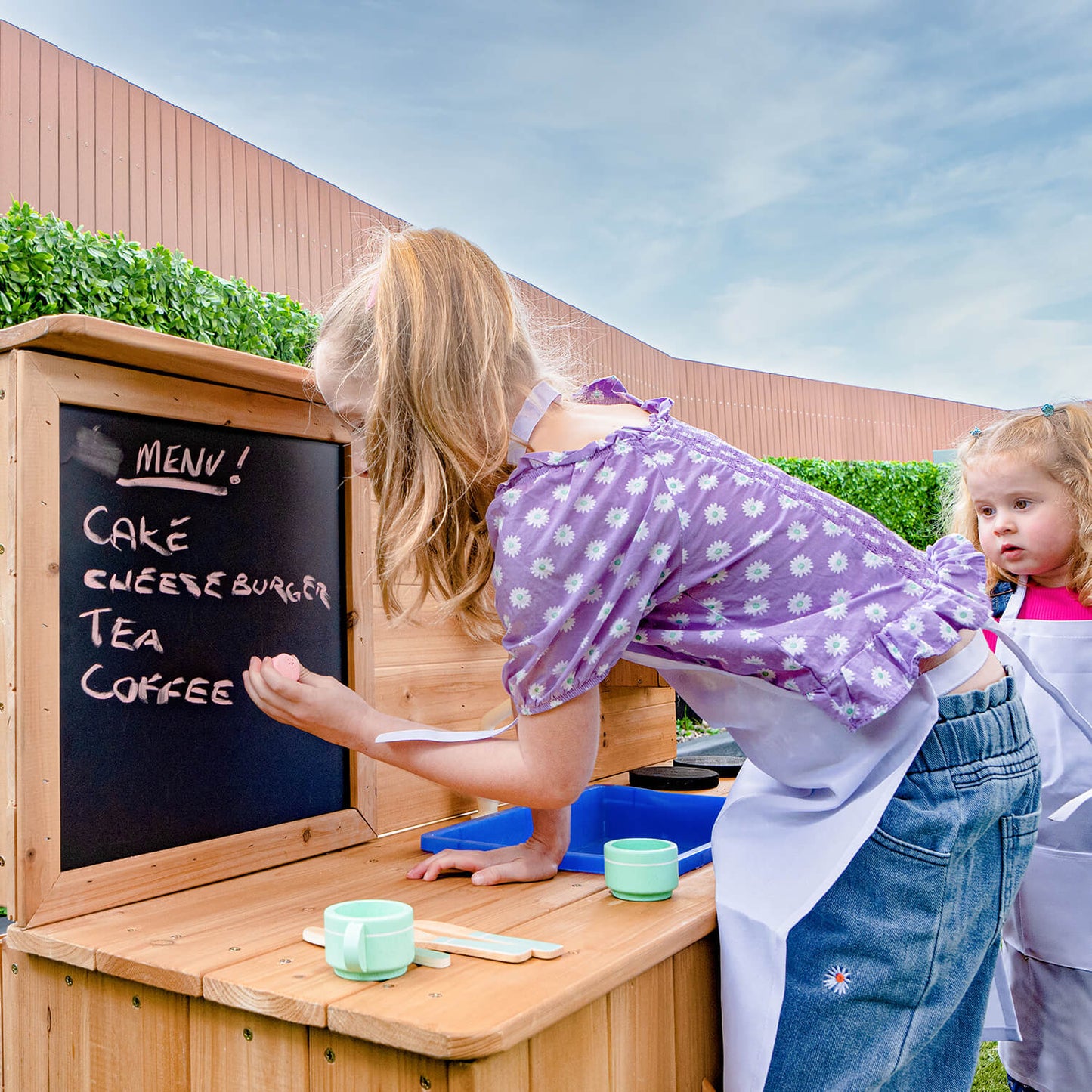 Roma Outdoor Play Kitchen | Backyard Culinary Fun