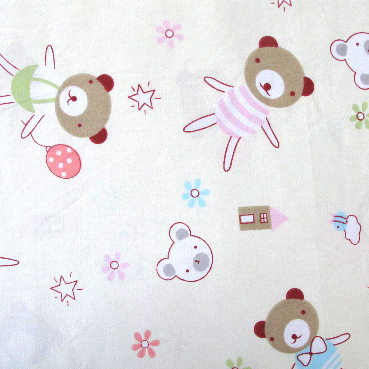 Soft cotton cot sheet set for baby nursery with adorable Cozy Bear fashionista design.