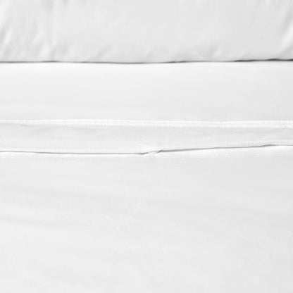Soft bamboo cotton quilt cover set in white, perfect for childrens bedroom decor. 400TC single.