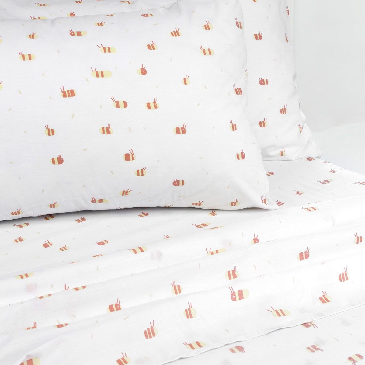 Jelly Bean Kids Bumble Bee Sheet Set for King Single Bed | Fun and cozy bedtime essential