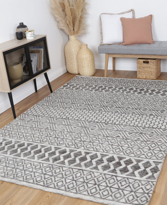 Amritsar Tribal Charcoal & Beige Polyester Rug 160x230cm for cozy and stylish childrens bedroom.