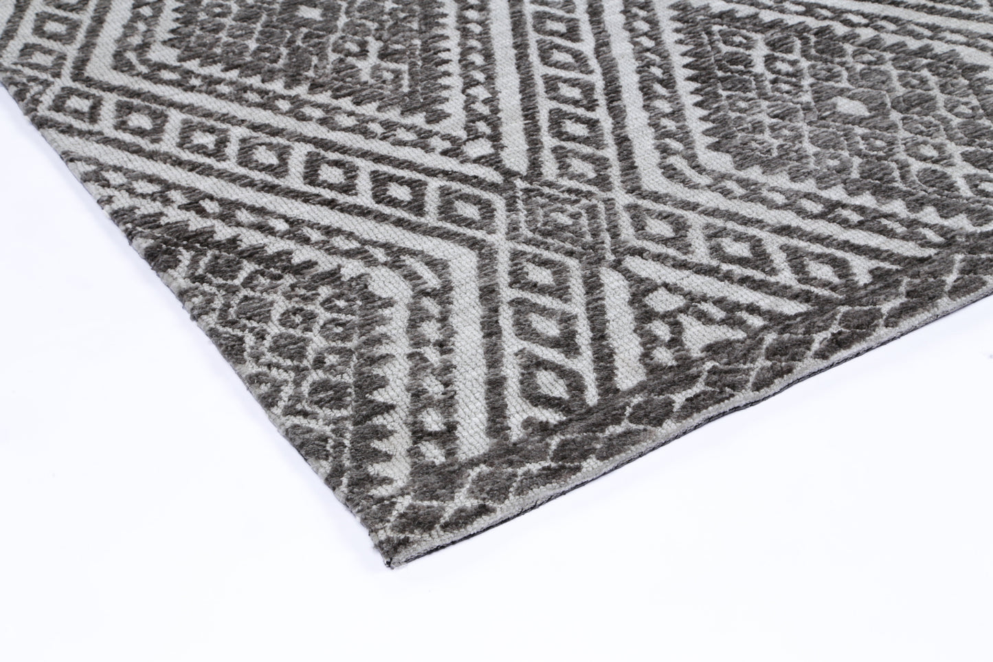 Amritsar tribal rug, child-friendly soft grey cotton-polyester blend, 160x230cm, perfect for kids rooms.