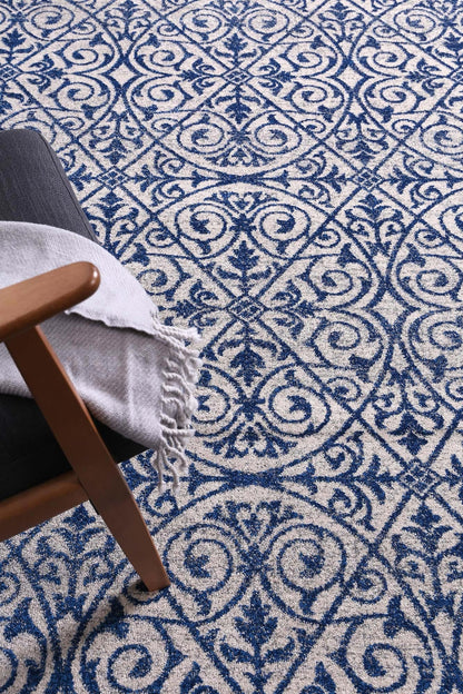 Blue Ivory Kids Rug 160x230cm, ideal for childrens room with transitional design.