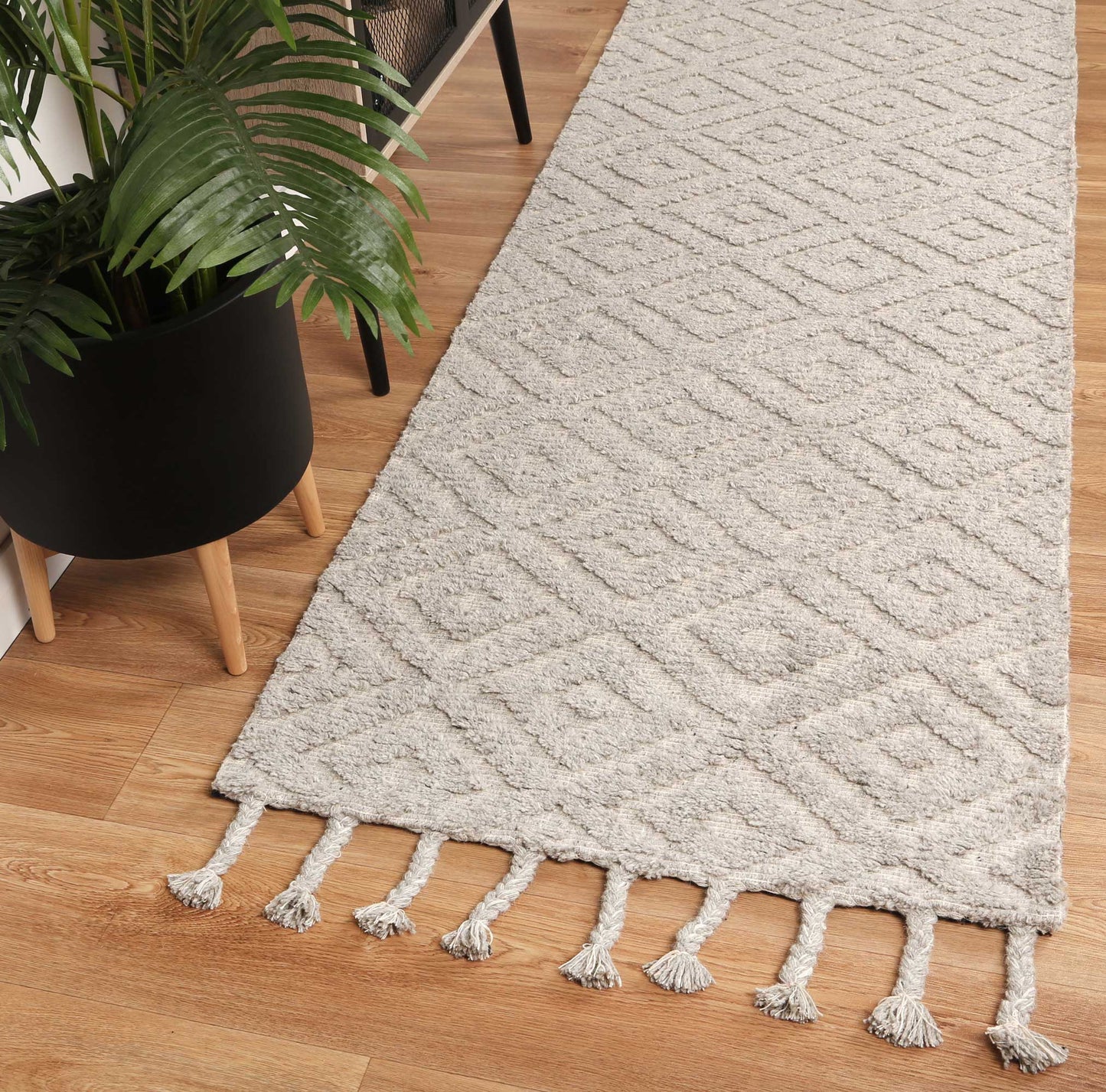 Grey tribal wool blend rug for kids rooms, 200x290 cm, soft and durable.
