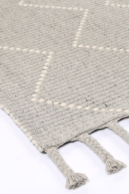 Gray tribal wool blend area rug 300x400 cm for kids bedroom or playroom decor.