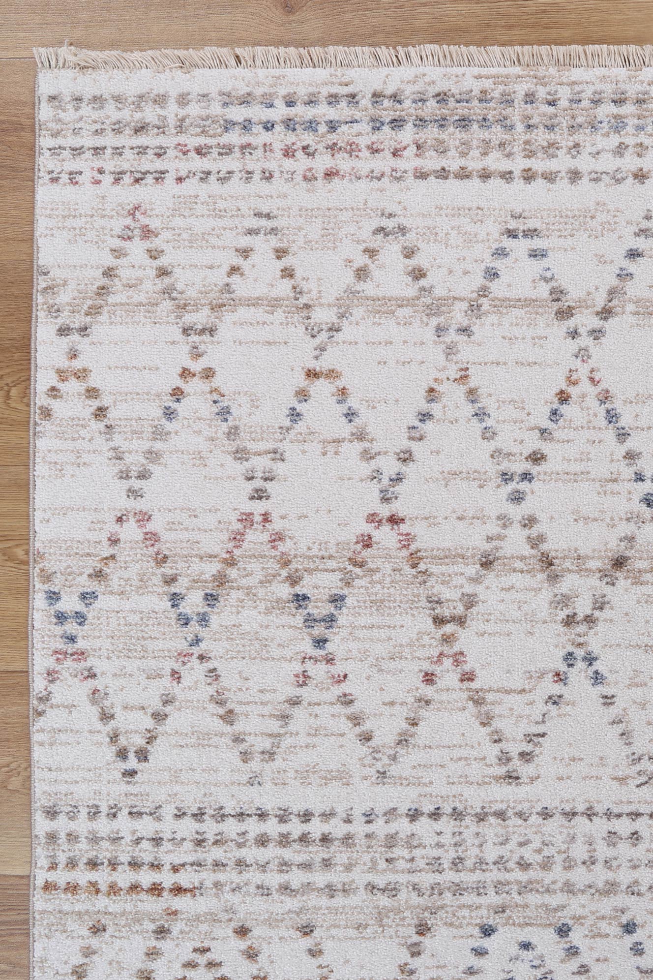 Colorful Maryland abstract rug for kids room decor, size 160x230cm, playful design for playtime.
