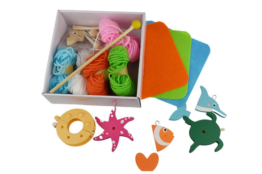 Colorful DIY Fish Pom Pom Craft Kit for Kids 3+ - Creative home activity.