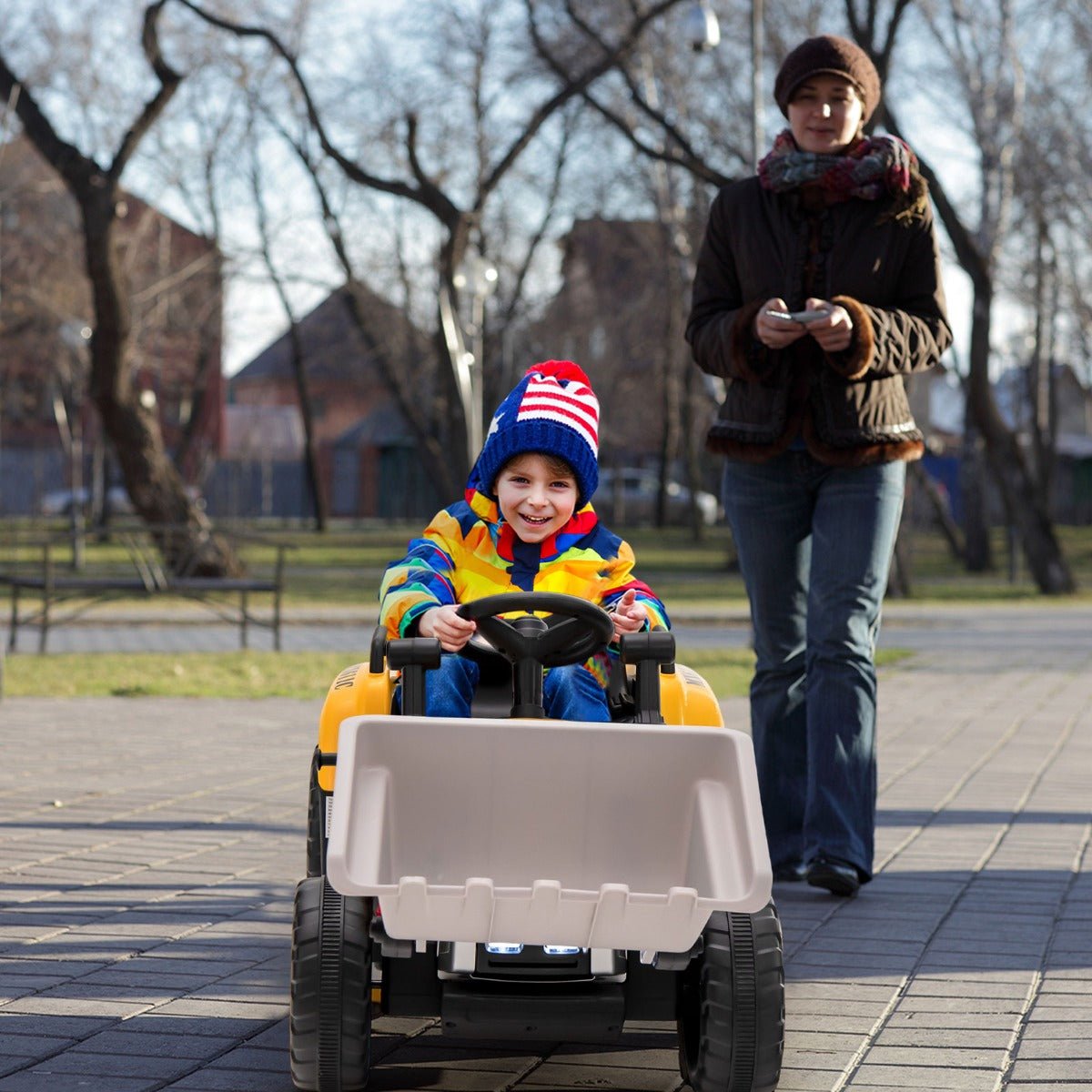 Creative Yellow Journey: 12V Kids Excavator Ride On with Adjustable Arm