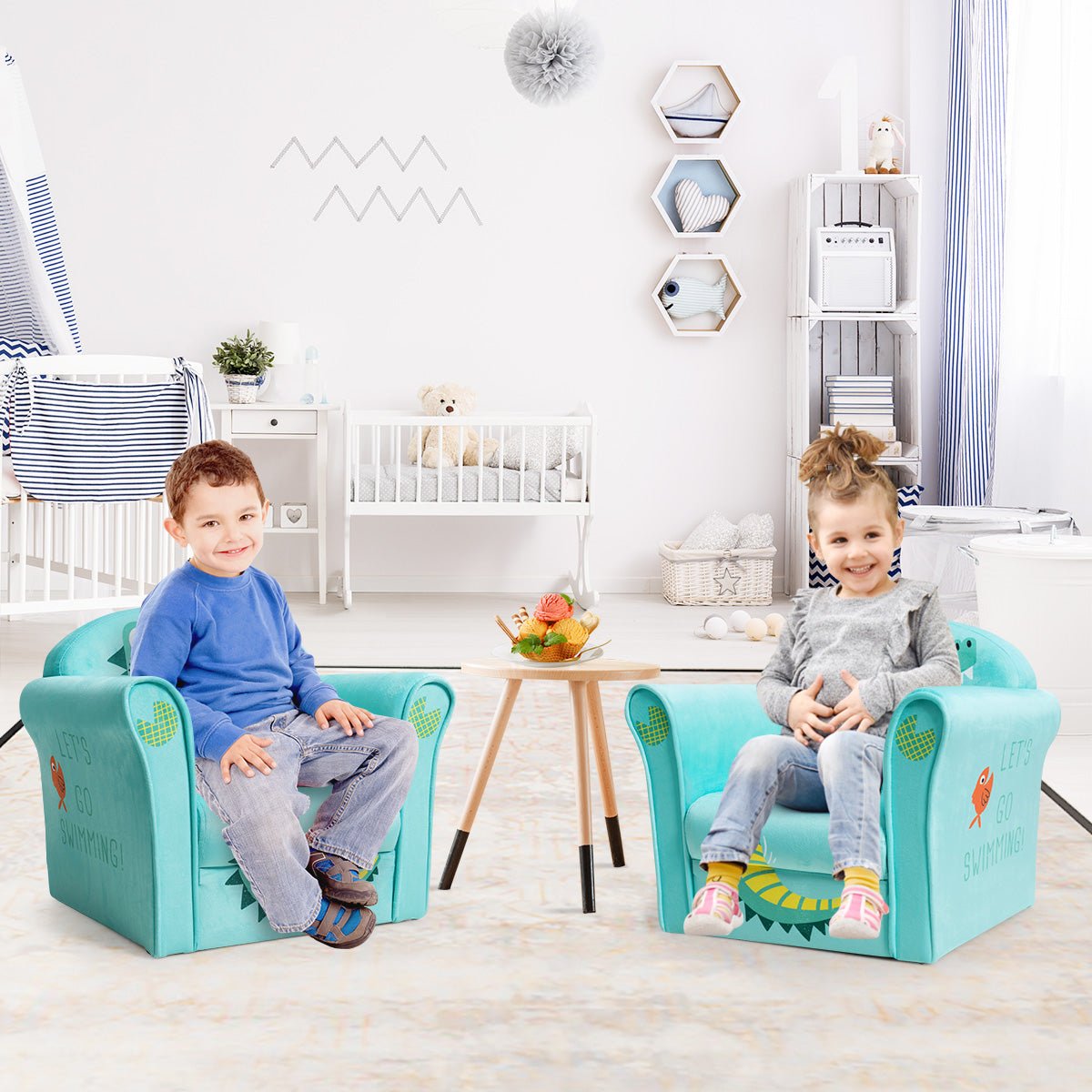 Children's Armchair: Crocodile Pattern and Wooden Frame Comfort for Baby Room