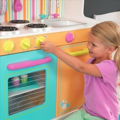 Kids Playing with Deluxe Big & Bright Kitchen