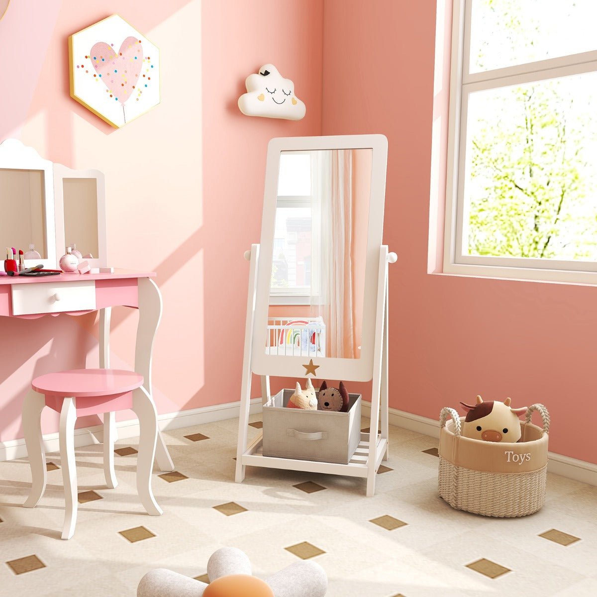 Get Dressed Up with Our Kid-Friendly Dressing Mirror!
