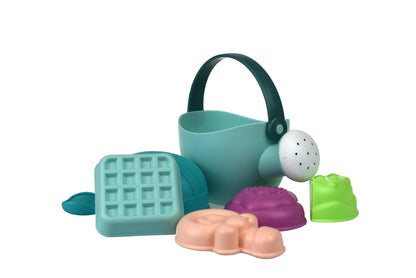 Colorful beach toy baking set for kids, sparking creativity and imaginative play at home.