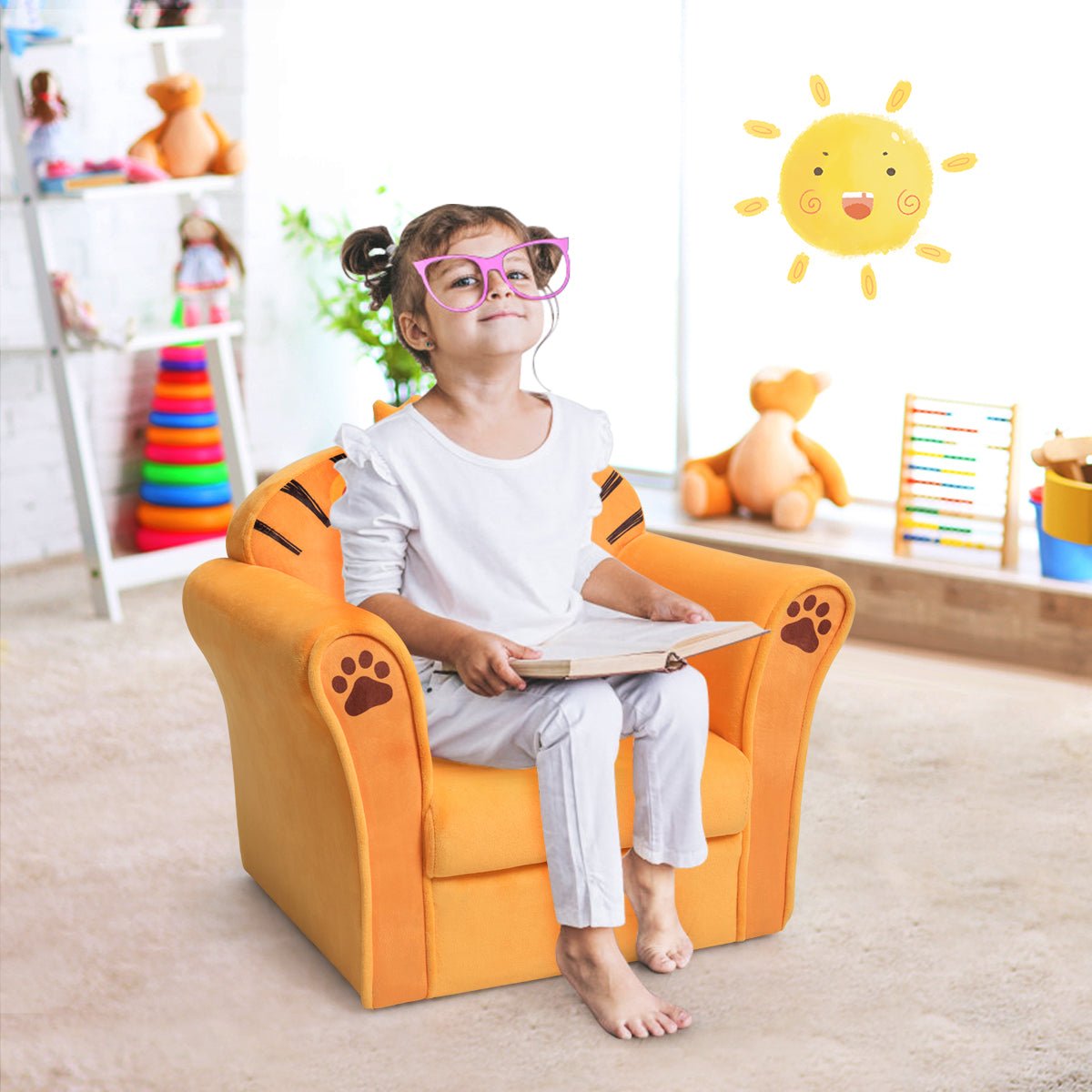 Lion Pattern Kids Armchair: Wooden Frame Comfort for Baby's Room