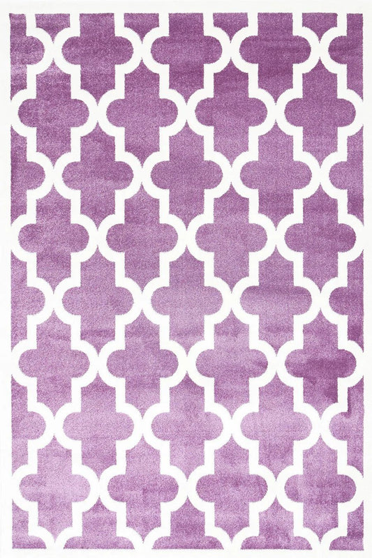 Pink and white lattice kids rug for playful bedroom decor, adding a touch of elegance.